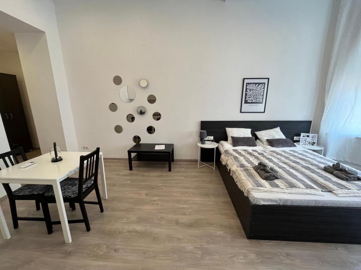 D58 Superior Apartments In The City Center Budapesta Exterior foto
